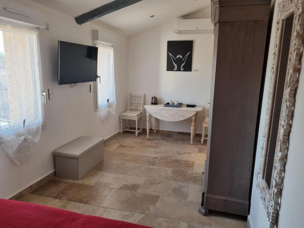La Bastide Panzió Bédarrides Kültér fotó
