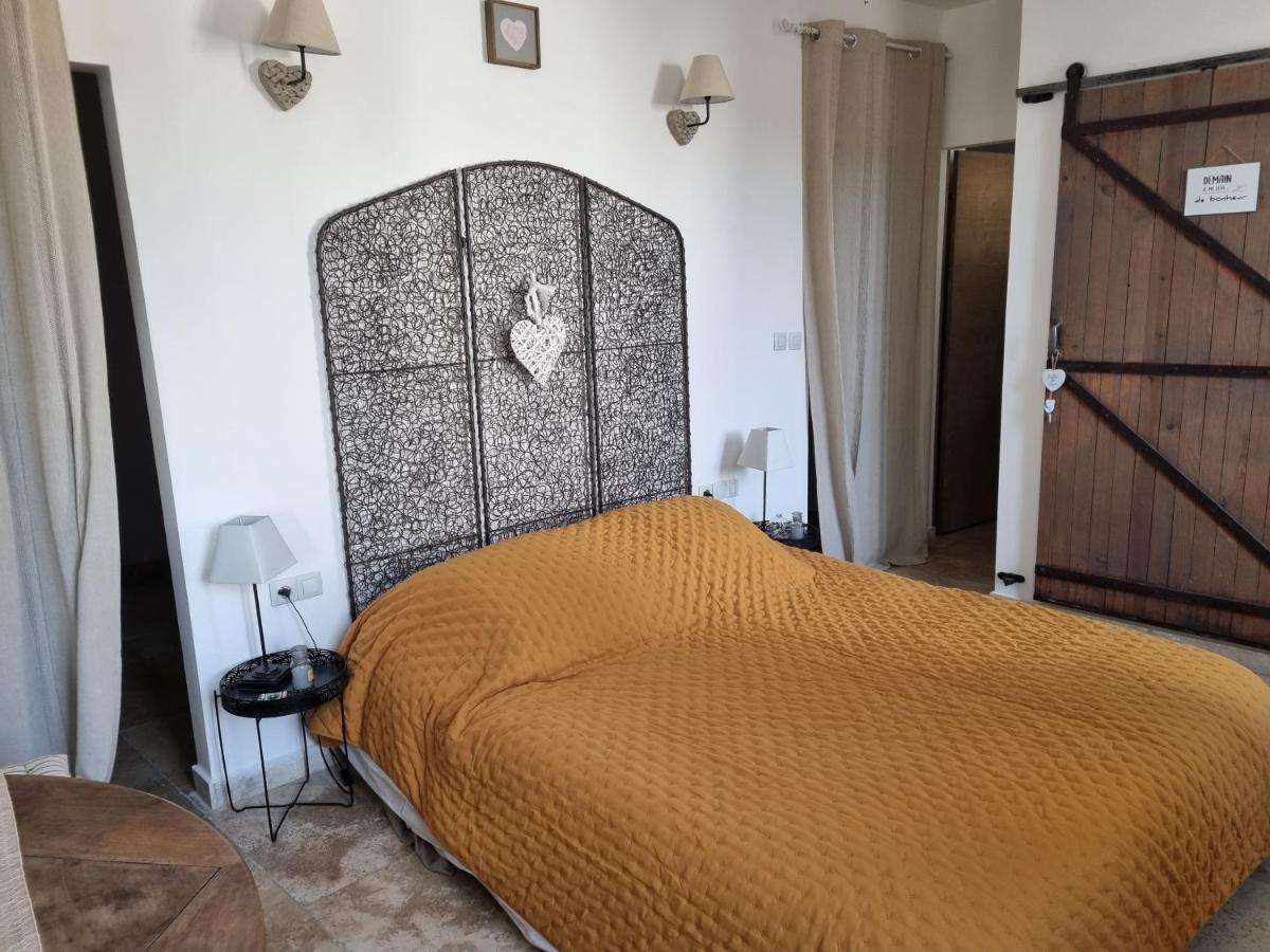 La Bastide Panzió Bédarrides Kültér fotó