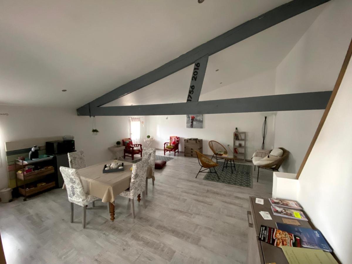 La Bastide Panzió Bédarrides Kültér fotó